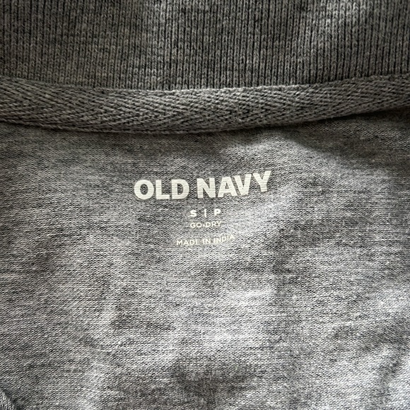 Old navy grey polo - Picture 2 of 3